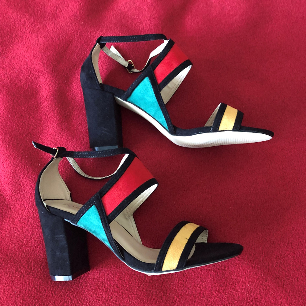 New Spanish suide colorblock heels